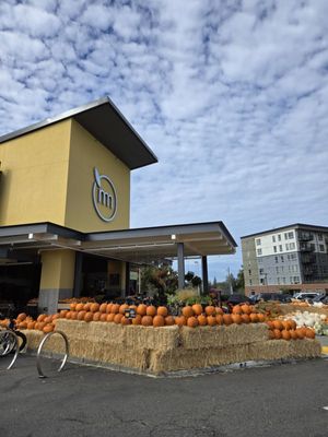 Metropolitan Market Tacoma by null