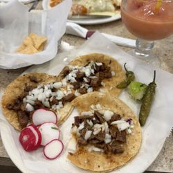Taco Riendo