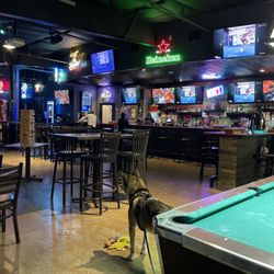 Deuce's Bar