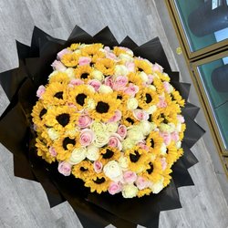 Santos Flowers
