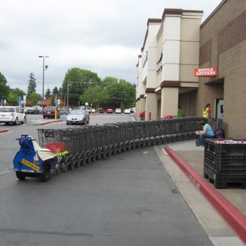 WinCo Foods - These trains are always interesting to watch and take skill. - Grocery Near Me - Clackamas, Oregon WinCo Foods - These trains are always interesting to watch and take skill. - Grocery Near Me - Clackamas, Oregon