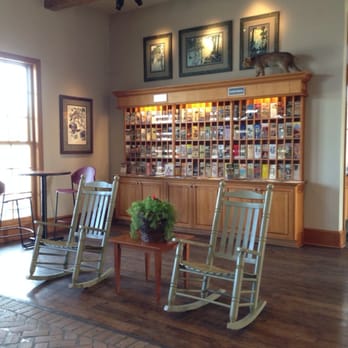 Atchafalaya Welcome Center - Lots of tourist info - Rest Stops Near Me - Breaux Bridge, Louisiana