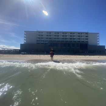 DoubleTree by Hilton Corpus Christi Beachfront - Hotel from water - Hotels Near Me - Corpus Christi, Texas
