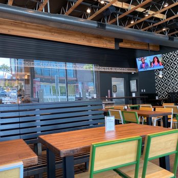 Shake Shack - Burgers Near Me - Los Angeles, California