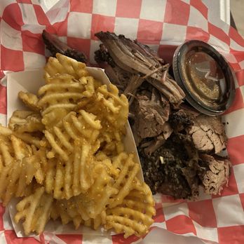 Smok'n Crew Barbecue - Brisket and waffle fries - Mooresville, IN