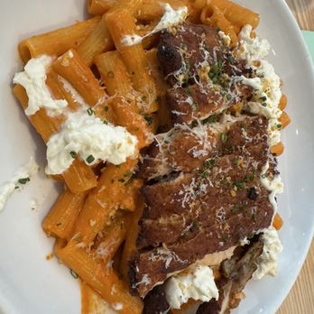 Cafe Al Dente - Rigatoni a la Vodka with breaded chicken cutlet - Italian Near Me - Hilton Head Island, South Carolina