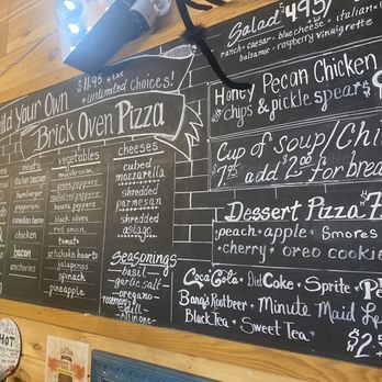 Primitive Olde Crow & Winery - Main menu - Wineries Near Me - Clinton, Missouri