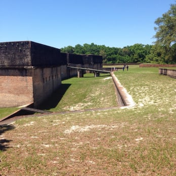 Fort Barrancas - Landmarks & Historical Buildings Near Me - Pensacola, Florida Fort Barrancas - Landmarks & Historical Buildings Near Me - Pensacola, Florida