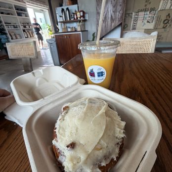 Morning Joint - Cinnamon roll - Coffee & Tea Near Me - Cudjoe Key, Florida Morning Joint - Cinnamon roll - Coffee & Tea Near Me - Cudjoe Key, Florida
