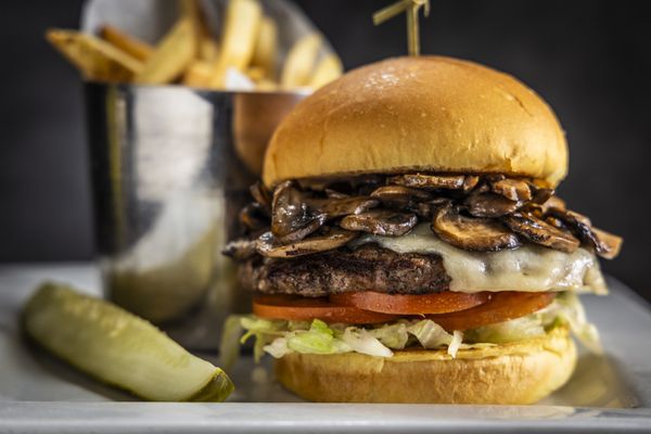 Hennessey's Tavern by null