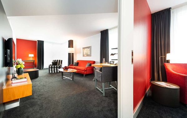 THE MADISON Hotel Hamburg by null