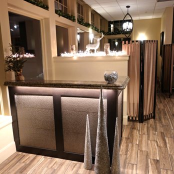 Grazie Italian Restaurant - Italian Near Me - Dracut, Massachusetts