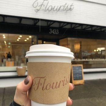 Flourist - Latte 12oz - Bakeries Near Me - Vancouver, British Columbia