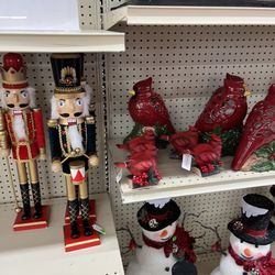 Carolina Pottery - Christmas decor