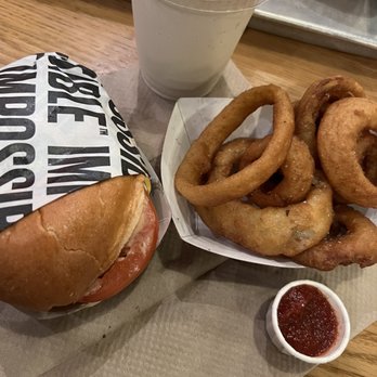 Gott's Roadside - Impossible Cheeseburger, Onion Rings, Vanilla Shake - Salad Near Me - Walnut Creek, California Gott's Roadside - Impossible Cheeseburger, Onion Rings, Vanilla Shake - Salad Near Me - Walnut Creek, California