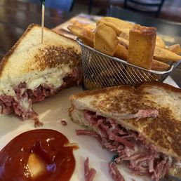 Corned Beef Sandwich Corned Beef Sandwich