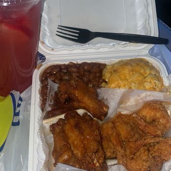 Vibes Southern Cuisine - Honey old bay shrimp and thai chili wings with a side of mac and cheese and baked beans . - Food Trucks Near Me - Upper Marlboro, Maryland Vibes Southern Cuisine - Honey old bay shrimp and thai chili wings with a side of mac and cheese and baked beans . - Food Trucks Near Me - Upper Marlboro, Maryland