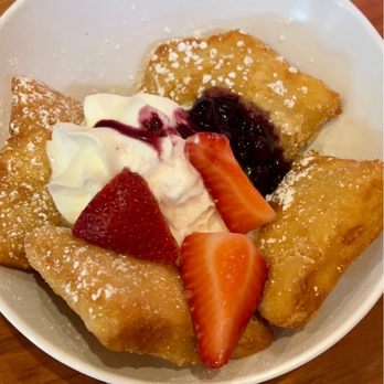 Ruby Slipper Decatur - Seasonal fruit beignets - Breakfast & Brunch Near Me - New Orleans, Louisiana