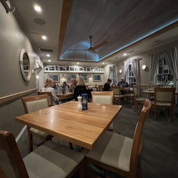Sazio - people sitting at a table in a restaurant - Italian Near Me - Rehoboth Beach, Delaware