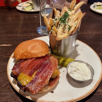 Red Cow St. Paul - Burgers Near Me - St Paul, Minnesota Red Cow St. Paul - Burgers Near Me - St Paul, Minnesota