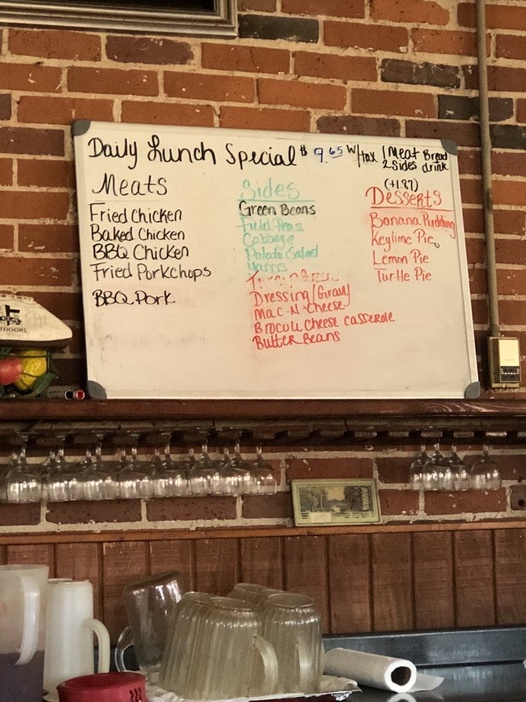 LOCKETT’S KUNTRY COOKING Updated July 2024 17 Photos 443 Main St