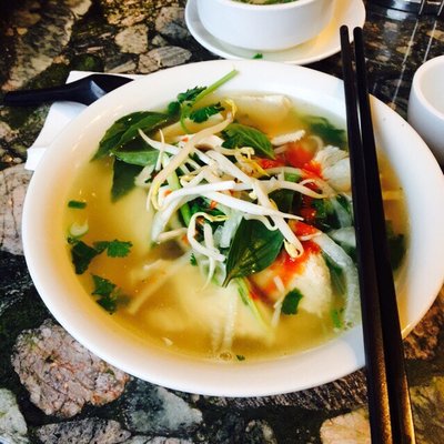 Pho Tay Ho by null