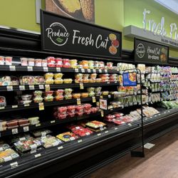 Albertsons - Fresh fruits and the like