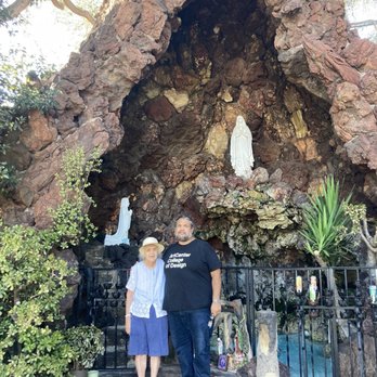 St Elizabeth Catholic Church - Churches Near Me - Altadena, California St Elizabeth Catholic Church - Churches Near Me - Altadena, California