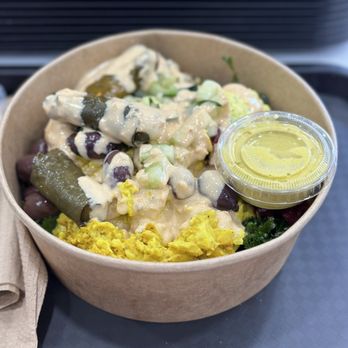 Hummus Republic - Mediterranean Near Me - Ventura, California