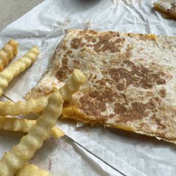 Del Taco - Kids Cheddar Quesadilla - Fast Food Near Me - Barstow, California