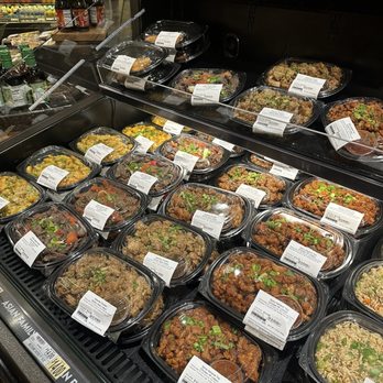 Wegmans - Delicious looking pre-packed asian meals - Grocery Near Me - Amherst, New York