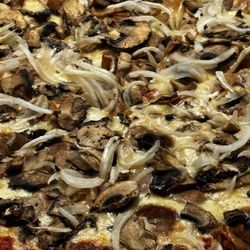 George's Pizza House - Sausage, onion and mushroom pizza