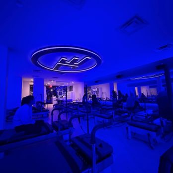 Phillips - Jetset Pilates - Inside - Pilates Near Me - Orlando, Florida Phillips - Jetset Pilates - Inside - Pilates Near Me - Orlando, Florida