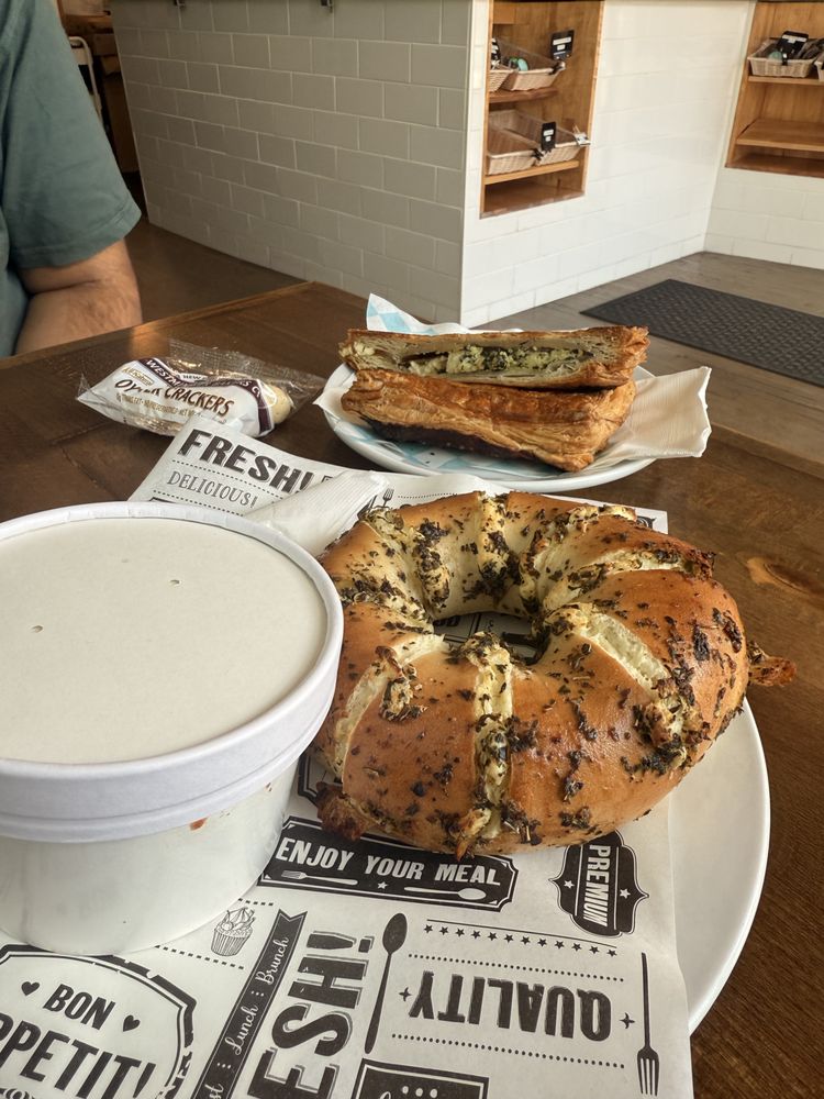 Klein’s Bakery & Cafe