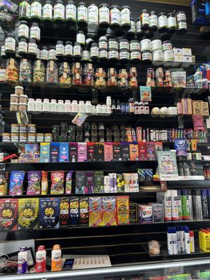 Berkeley Smoke and Vape by null