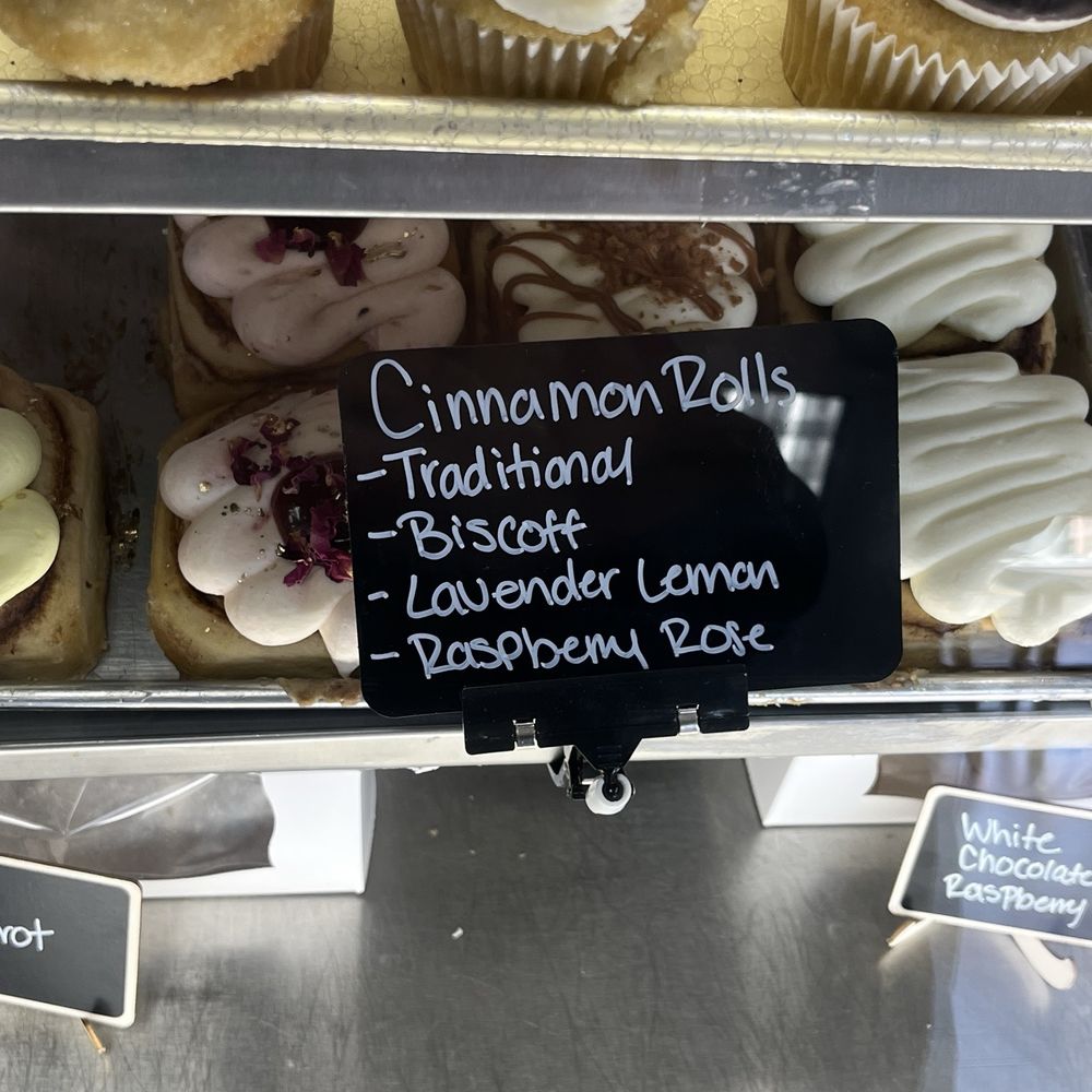 Cs Mad Batter Cakery - Bakeries Near Me - Sparks, Nevada Cs Mad Batter Cakery - Bakeries Near Me - Sparks, Nevada