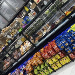 Tita Mini Market Juice Bar