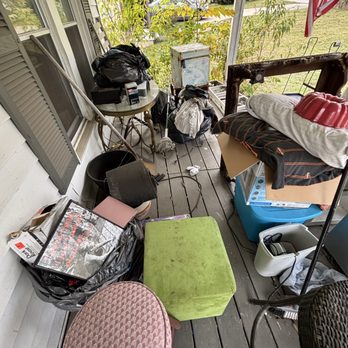 Honky Tonk Junk Removal - Junk Removal & Hauling Near Me - Franklin, Tennessee Honky Tonk Junk Removal - Junk Removal & Hauling Near Me - Franklin, Tennessee