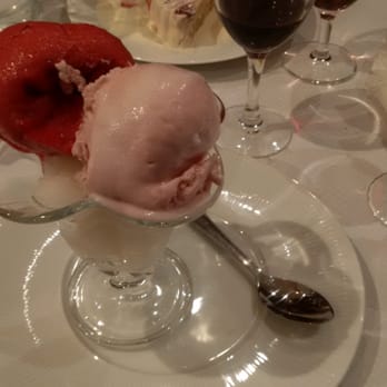 Pirosmani - Dessert dans le menu à 23€50 : 3 boules de sorbet (citron, fraise, framboise). - Middle Eastern Near Me - Paris, 75