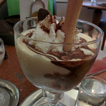 Paolo Bortolotti - Mascarpone cup is an ice cream tiramisu! Very nice. - Ice Cream & Frozen Yogurt Near Me - Vienna, 9