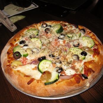 Kona Brewing - Kona Garden Pizza - Pubs Near Me - Honolulu, Hawaii