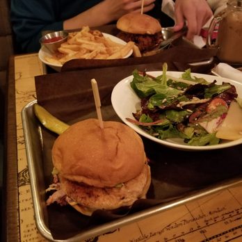 Storm Crow Manor - Bars Near Me - Toronto, Ontario