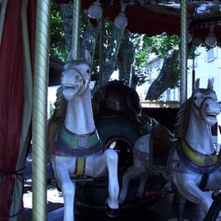 Caroussel Jules Verne - Chevaux.....