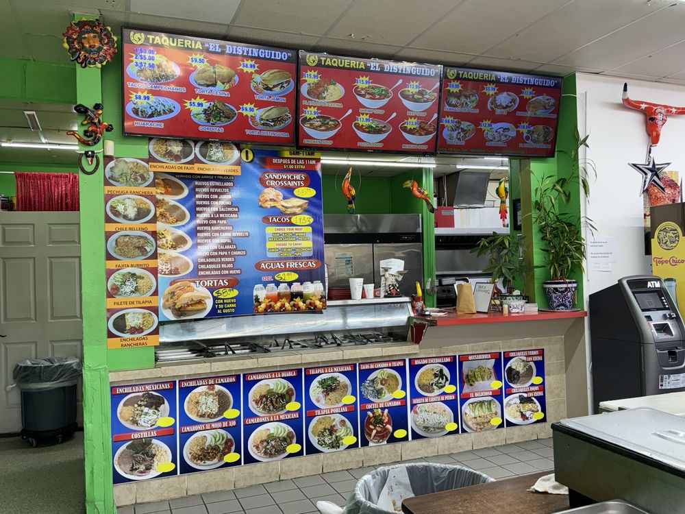 Taqueria El Distinguido 2