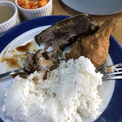 Racks - Sad and tasteless chicken and ribs.