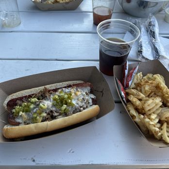 TUPPS Brewery - Dirty dog, pumpkin ale and fries. - Breweries Near Me - McKinney, Texas TUPPS Brewery - Dirty dog, pumpkin ale and fries. - Breweries Near Me - McKinney, Texas