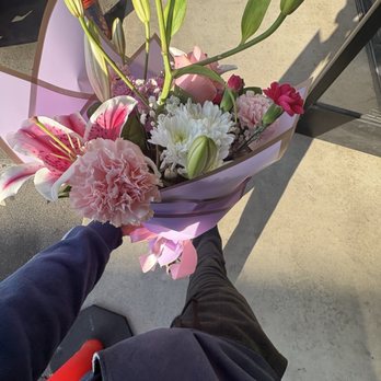 Amore Dolce Flowers - Custom bouquet! - Florists Near Me - Montebello, California