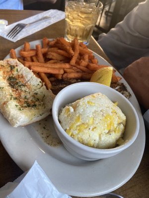 The Galley Seafood by null
