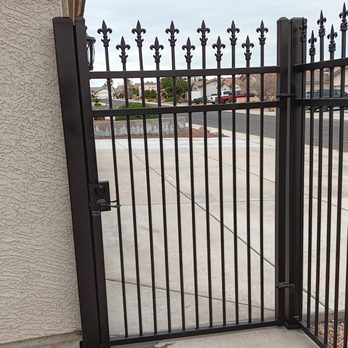Sousa Fencing - Fences & Gates Near Me - Kingman, Arizona Sousa Fencing - Fences & Gates Near Me - Kingman, Arizona