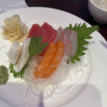Pink Nori - Sashimi Lunch Special - Japanese Near Me - Astoria, New York Pink Nori - Sashimi Lunch Special - Japanese Near Me - Astoria, New York